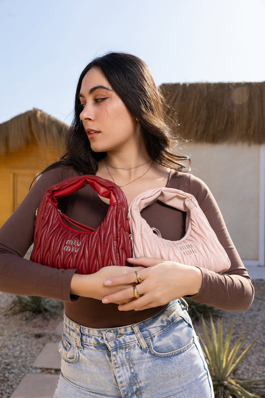 OLVYA Rouge Curve Bag